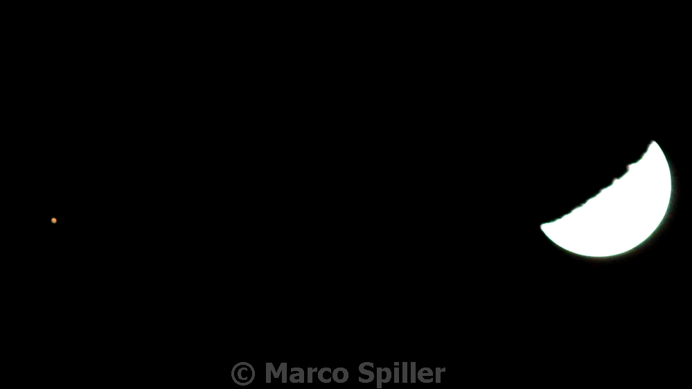 La Luna e Aldebaran